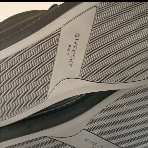 Givenchy, Men's Black Urban Street High-top Sneakers, size 43 - Picture 10 of 12